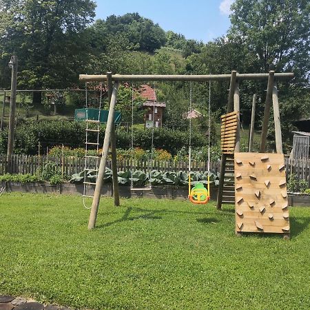 Glamping Naselje Zeleni Turizem Hotel Makole Ngoại thất bức ảnh