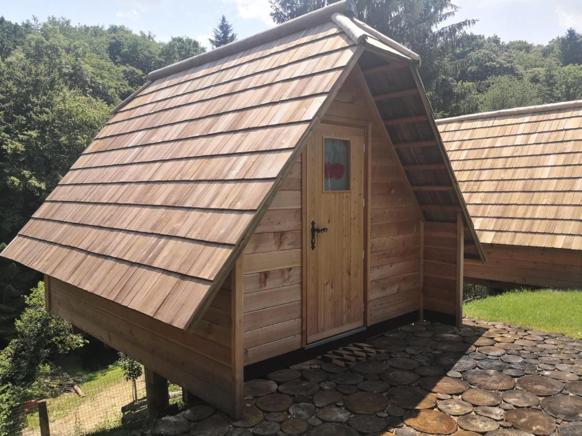 Glamping Naselje Zeleni Turizem Hotel Makole Ngoại thất bức ảnh